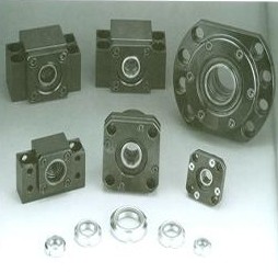 在工業(yè)生產(chǎn)中，如何選擇正確的滾珠絲桿支撐座